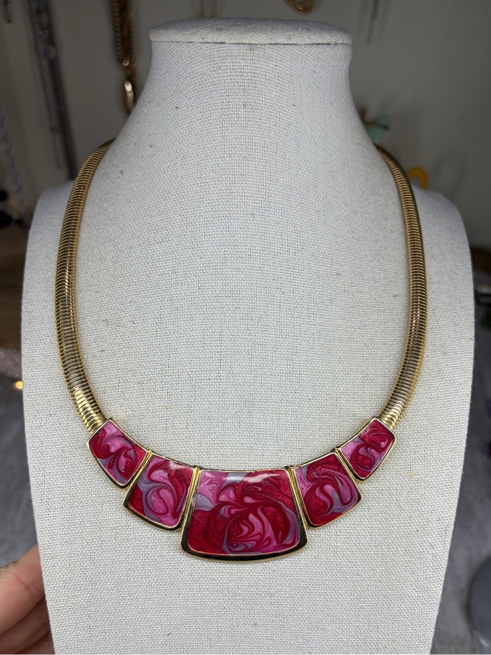 Vintage 1980s Omega Necklace Swirled Enamel Pink Gold Tone Jewelry collar bib